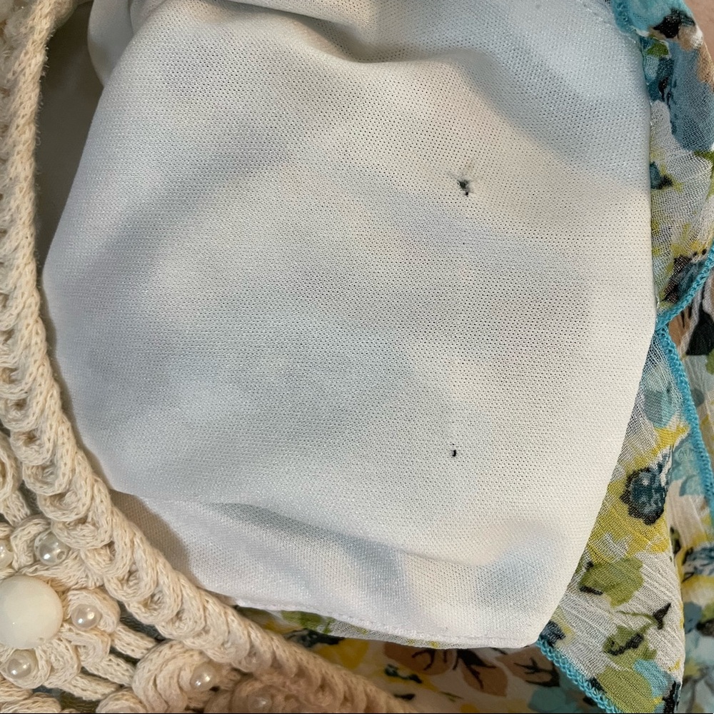 IZ Byer Small Dressy Top - Picture 2 of 3